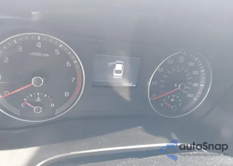 2021 Kia Forte Gt-Line z USA, uszkodzony, nr VIN 3KPF34AD1ME383504